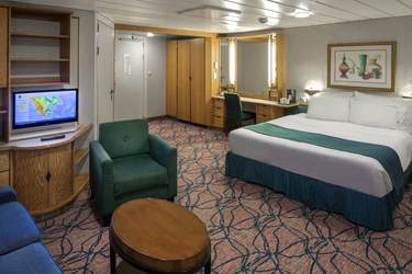 RCI, Grandeur of the Seas, Junior Suite 2.jpg